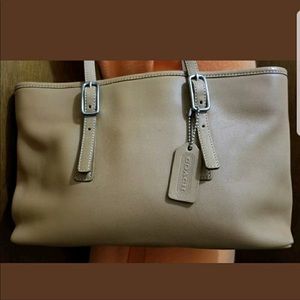 Coach legacy market tote vintage brown leather
